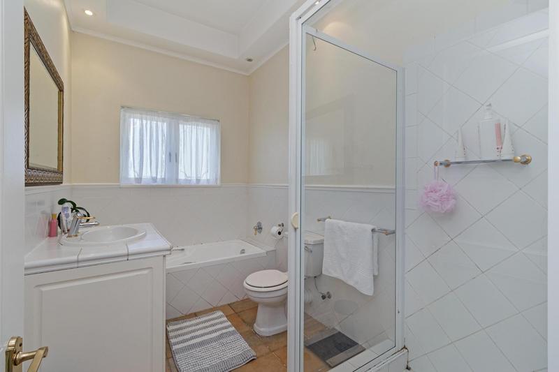 To Let 3 Bedroom Property for Rent in Steenberg Estate Western Cape